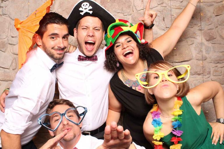 consejos-para-salir-bien-en-el-fotomaton-foto-booth